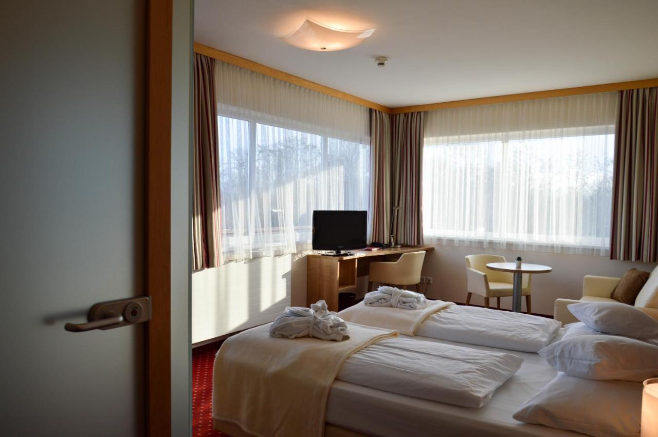 Hotel Roemerhof Tulln An Der Donau Exteriör bild