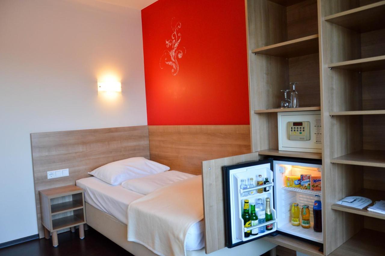 Hotel Roemerhof Tulln An Der Donau Exteriör bild